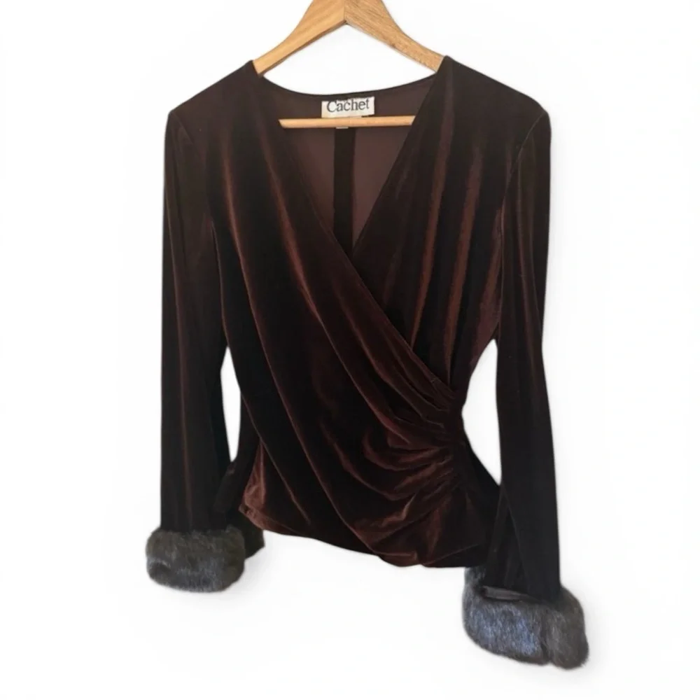 Cachet Velvet Wear Faux Wrap Top Brown Size 8